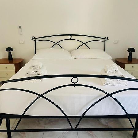 Casa Ori Apartman Montesilvano Marina Kültér fotó